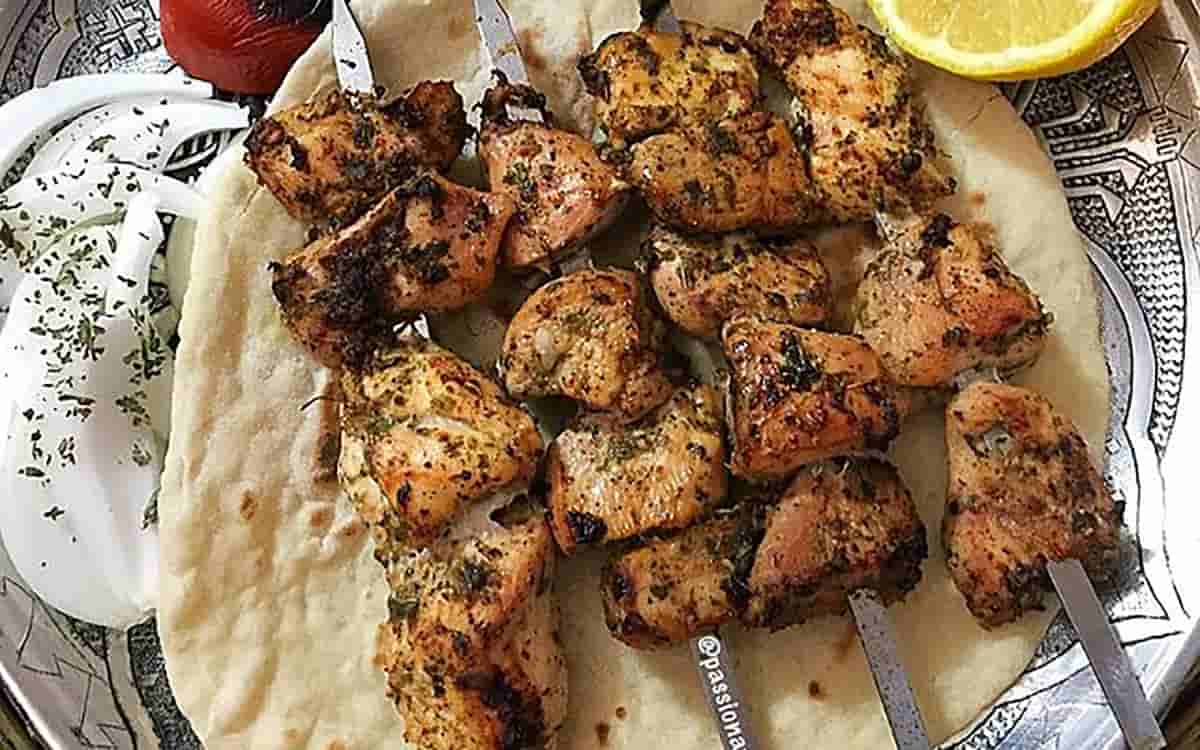 مواد لازم و آموزش جوجه کباب سولاکی برای 2 یا 4 یا 6 نفر | تناسب ساده