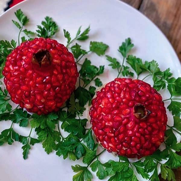 مواد لازم و آموزش سالاد الویه انار برای 2 یا 4 یا 6 نفر | تناسب ساده