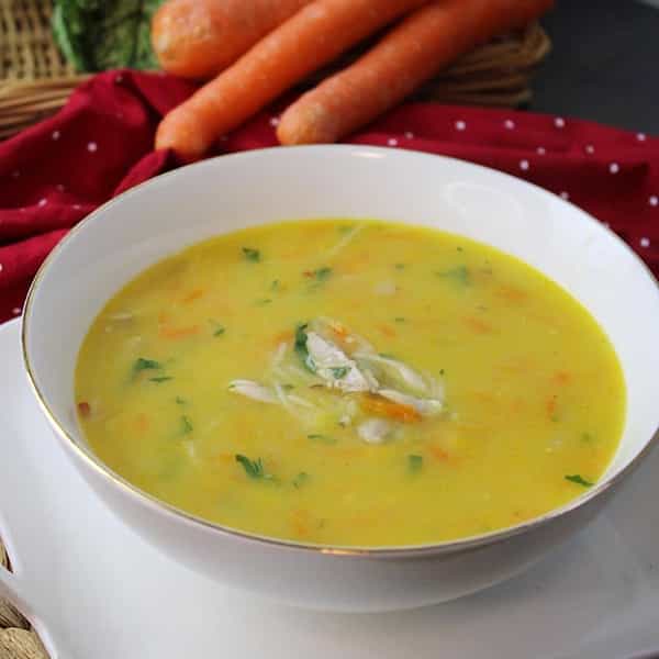 مواد لازم و آموزش سوپ مرغ و رشته برای 2 یا 4 یا 6 نفر | تناسب ساده