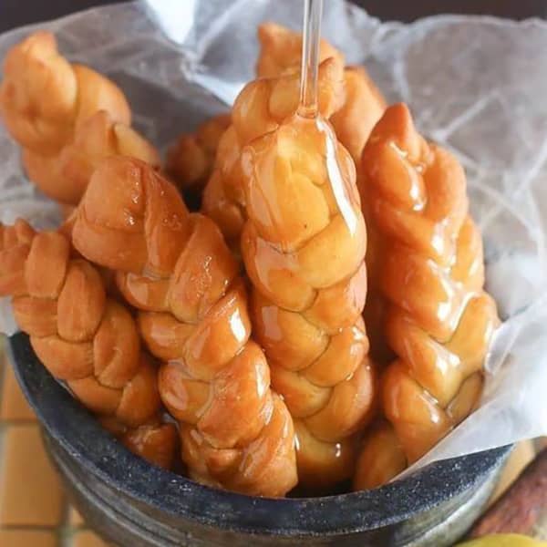مواد لازم و آموزش شیرینی کوئک سیستر خانگی (مرحله به مرحله)
