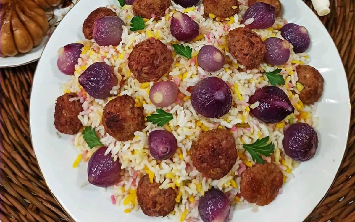 مواد لازم و آموزش پیاز پلو برای 2 یا 4 یا 6 نفر | تناسب ساده