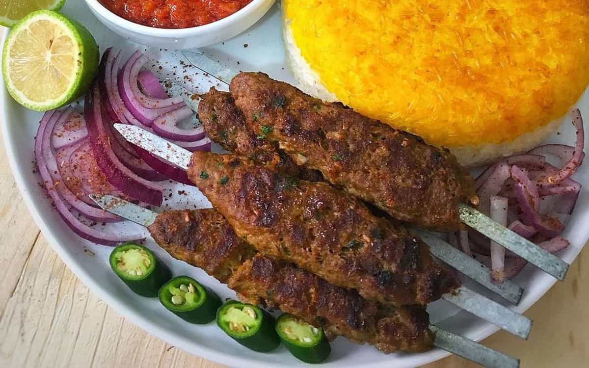 مواد لازم و آموزش کباب بادمجان با گوشت برای 2 یا 4 یا 6 نفر | تناسب ساده