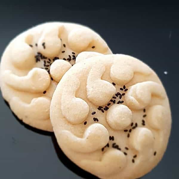مواد لازم و آموزش کلوچه برنجی شیرازی خانگی (مرحله به مرحله)