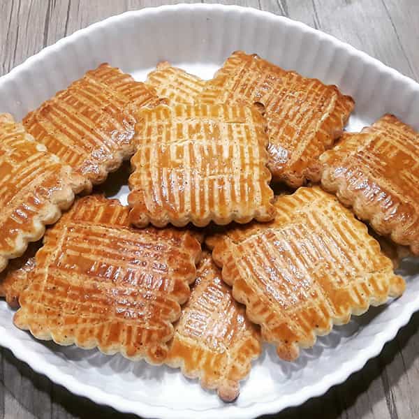 مواد لازم و آموزش کلوچه وانیلی خانگی (مرحله به مرحله)