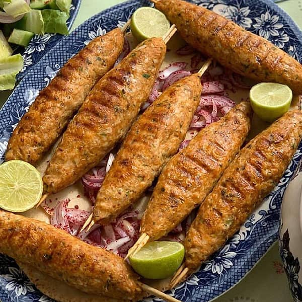 مواد لازم و آموزش کوفته کباب با مرغ برای 2 یا 4 یا 6 نفر | تناسب ساده