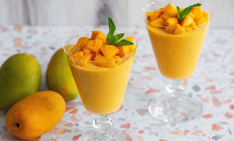 ۳ رسپی موس انبه؛ دسری جذاب و شیک برای مهمانی ها