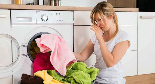 از بین بردن بوی نامطبوع ماشین لباسشویی: دو توصیه حیاتی و کاربردی
