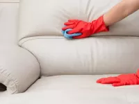 براق کردن مبل چرمی با راهکارهای مناسب (2 ترفند عالی) چگونه مبل چرم سفید را تمیز کنیم؟