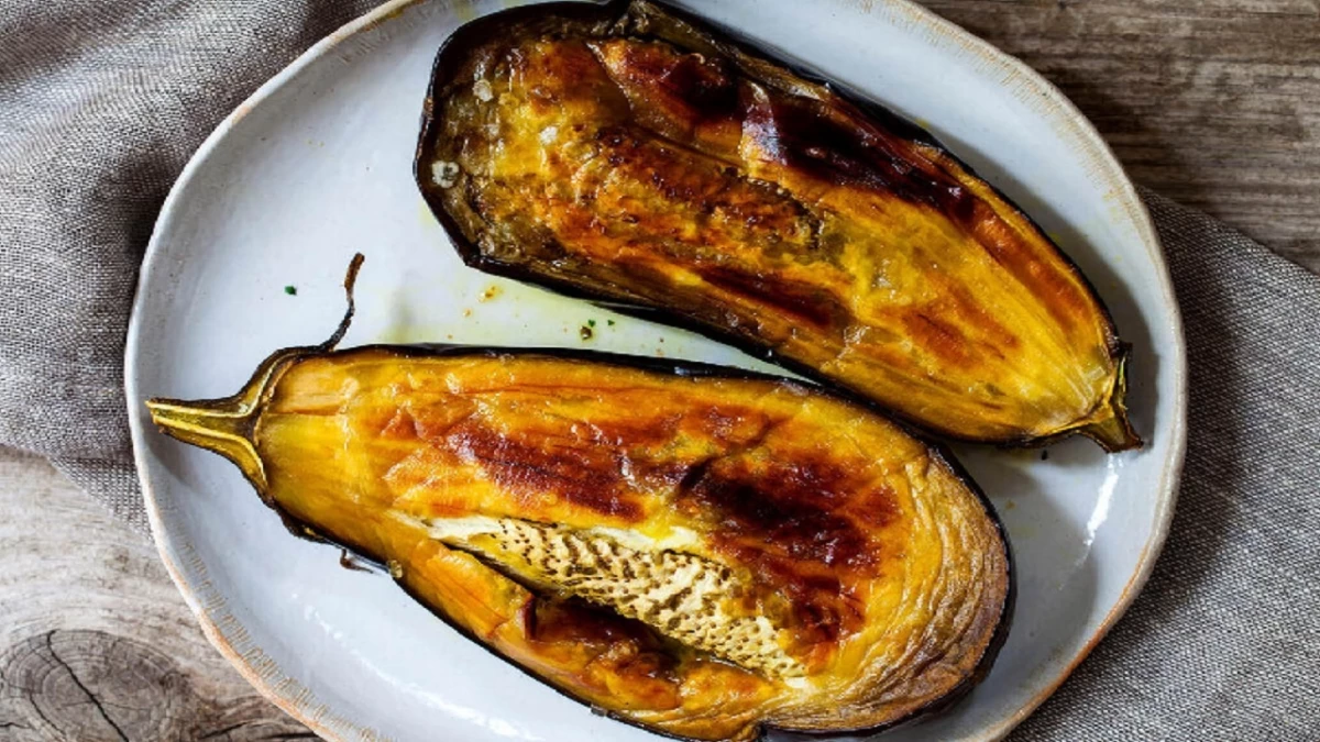 12 روش برای سرخ کردن بادمجان بدون روغن (2 نکته مهم)