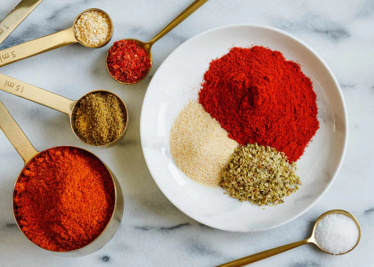 مراحل تهیه و روش نگهداری ادویه مخلوط (2 نکته مهم)
