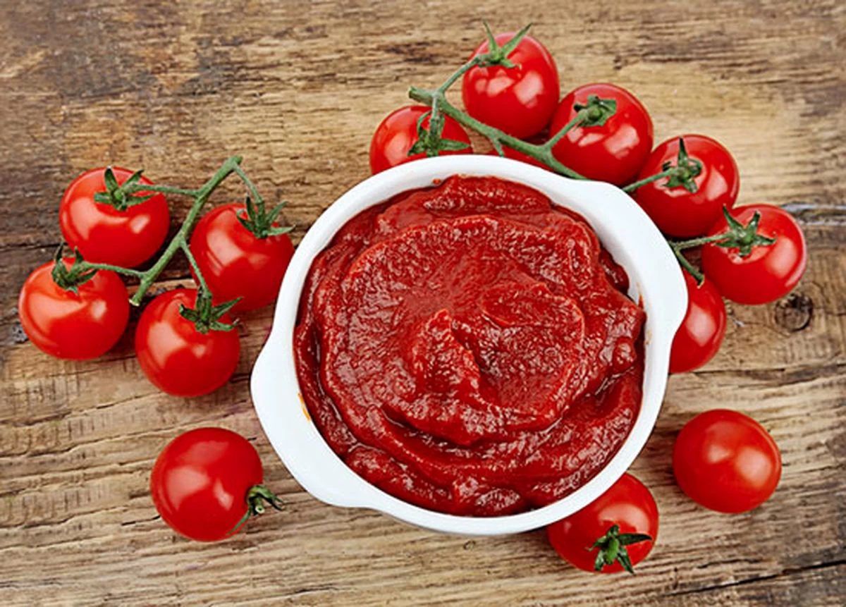 علت شیرین شدن رب گوجه و راهکار جلوگیری از آن (2 نکته مهم) علت شیرین شدن رب گوجه و راهکار جلوگیری از آن (2 نکته مهم)