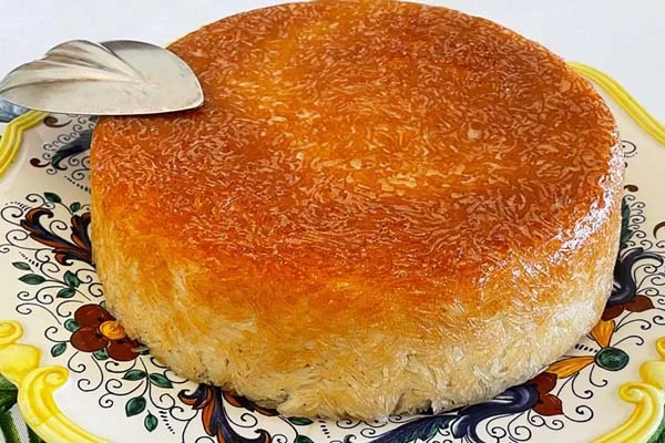 مراحل تهیه برنج با ته دیگ زعفرانی