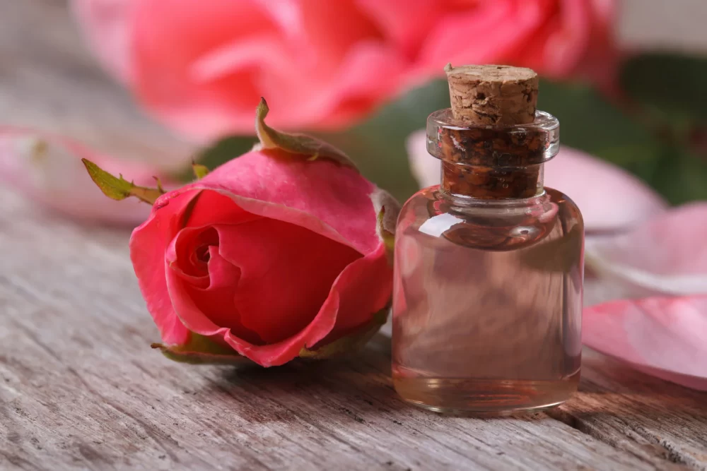 شرایط نگهداری گلاب