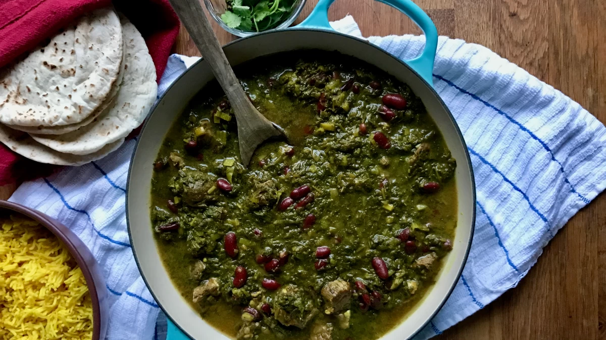 سبزی قورمه خشک شده چیست و چگونه تهیه می شود؟ (2 نکته مهم) سبزی قورمه خشک شده چیست و چگونه تهیه می شود؟ (2 نکته مهم)