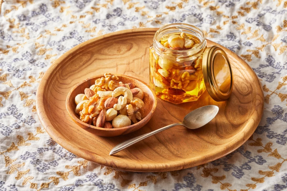 مغز گردو در آب نمک: بهترین روش برای نگهداری از مغز گردو (2 نکته مهم)