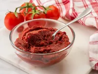 چند ترفند ساده و کاربردی برای افزایش ماندگاری رب گوجه