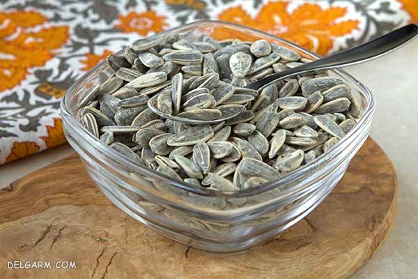 طرز تهیه تخمه آفتاب گردان بو داده در منزل