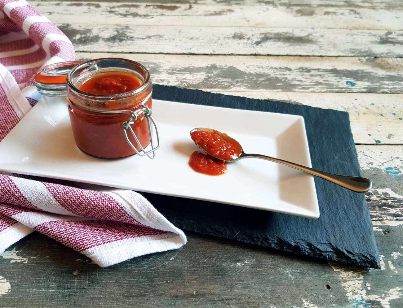 رفع تلخی رب گوجه فرنگی، خانگی و صنعتی (2 نکته مهم) رفع تلخی رب گوجه فرنگی، خانگی و صنعتی (2 نکته مهم)