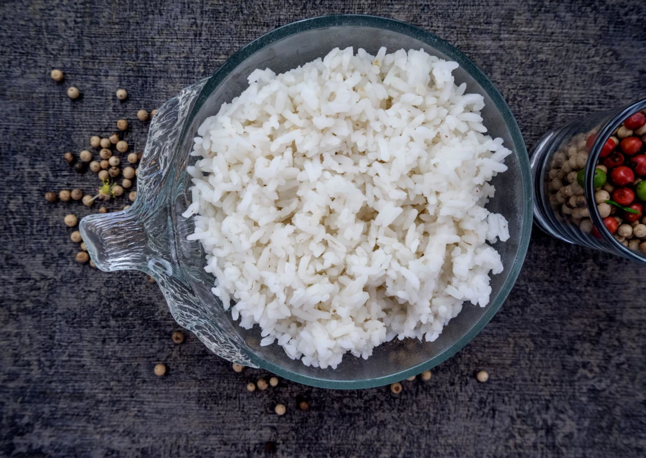 علت وا رفتن برنج ایرانی و نحوه درست کردن برنجی حرفه ای (2 نکته مهم)