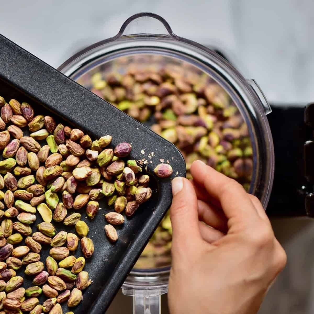 طرز تهیه پودر پسته