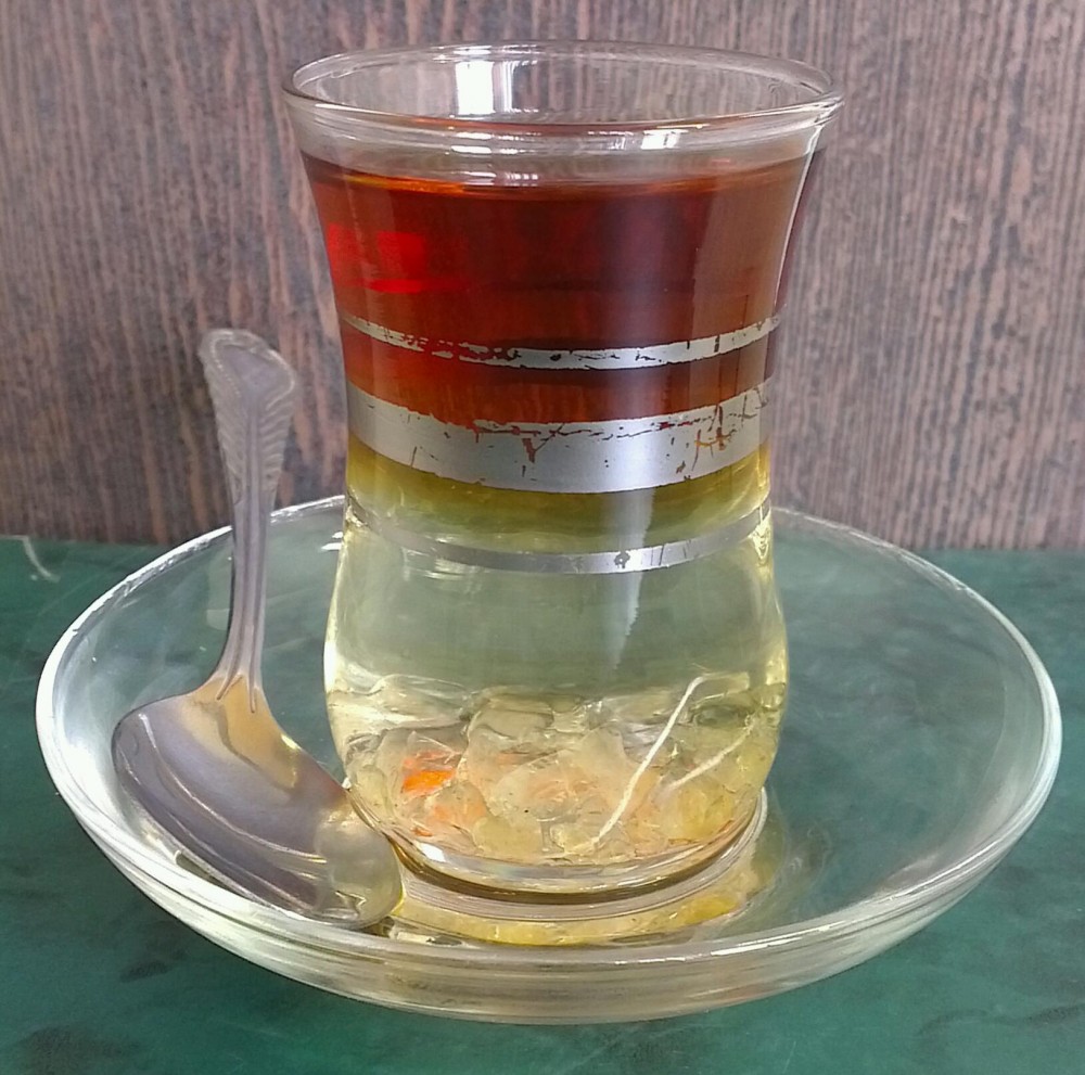 طرز تهیه چای دورنگ مجلسی (2 نکته مهم)