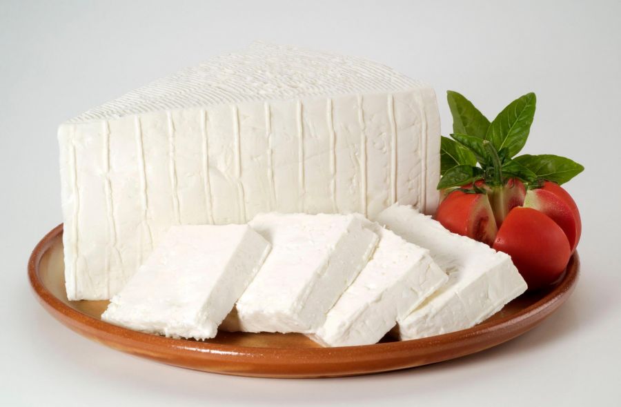 پنیر لبنه چیست و چه خواصی دارد ؟ (2 نکته مهم)