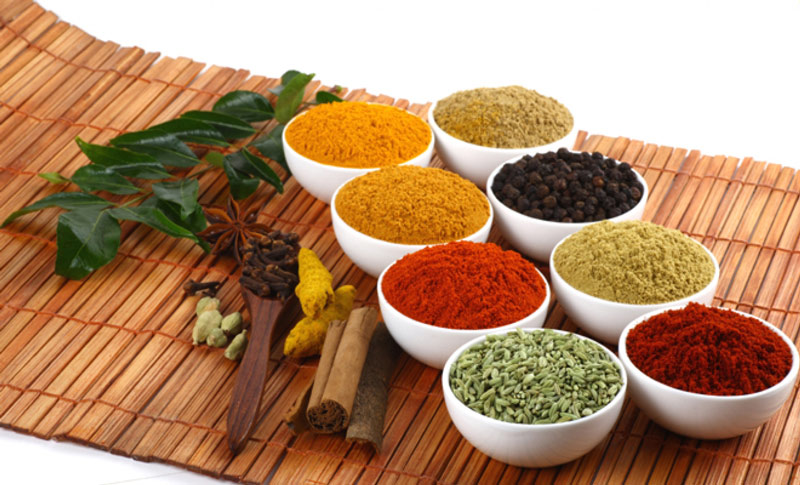 نکات سودمند برای استفاده بهتر از ادویه ها برای طعم دهی به غذا (2 نکته مهم)