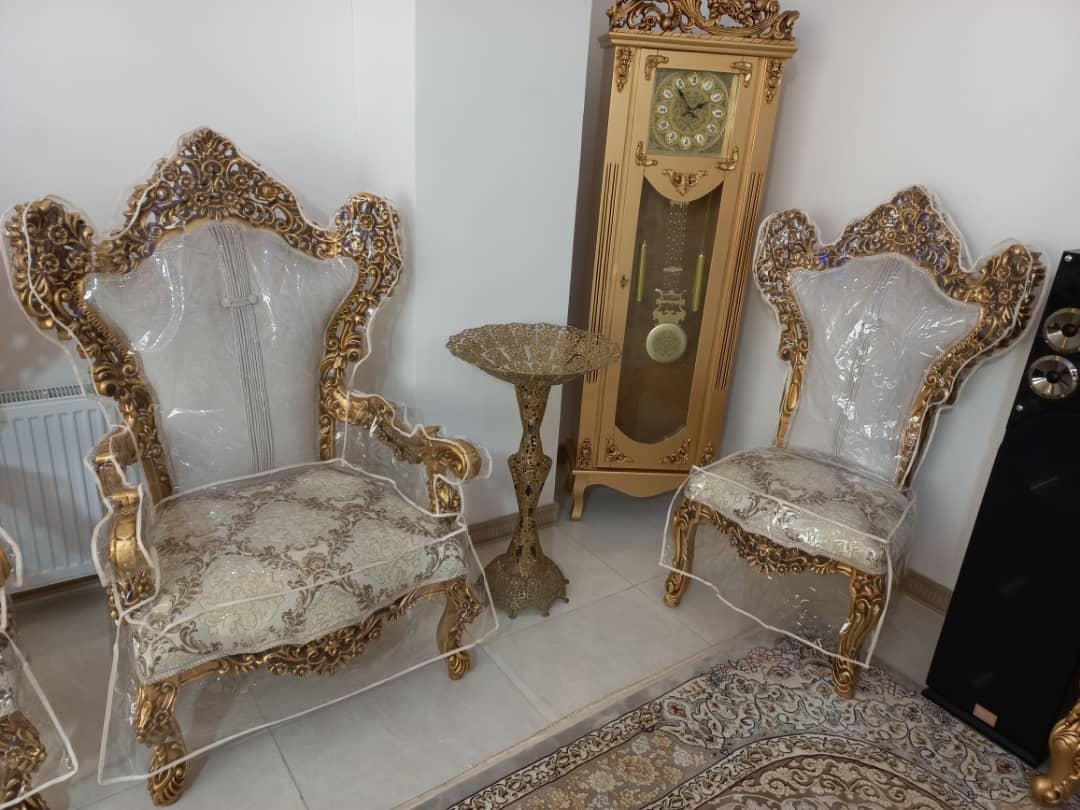 راهنمای نگهداری و مزیت استفاده از روکش و کاور مبل ژلاتینی (2 ترفند عالی)