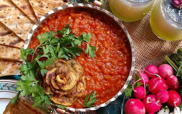 مواد لازم و آموزش خوراک خاویار بادمجان خانگی (مرحله به مرحله) مواد لازم و آموزش خوراک خاویار بادمجان خانگی (مرحله به مرحله)