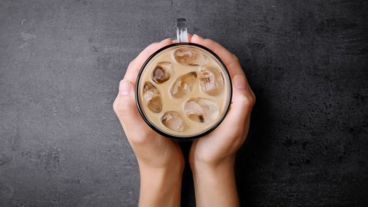 رسپی چای وانیل با یخ