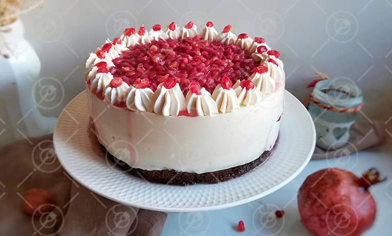 چیزکیک مغزدار انار