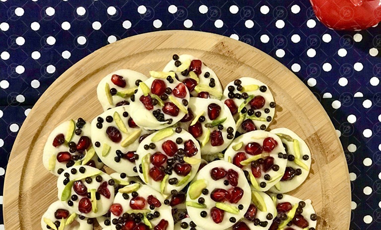 رسپی شکلات گرم وانیلی با تزئین ویژه؛ مناسب شب یلدا