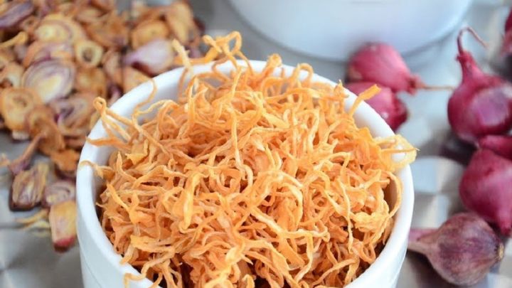 نکات و فوت و فن‌های تهیه پیاز داغ چیپسی