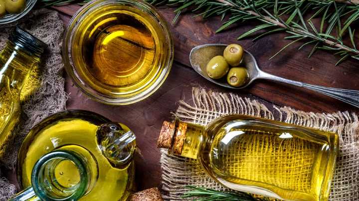 قیمت و منشا استخراج روغن زیتون از نکات مهمی که در زمان خرید روغن زیتون باید بدانید