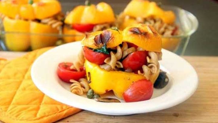 مراحل تهیه دلمه ماکارونی