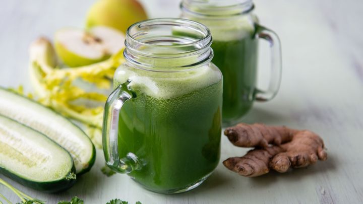 رسپی اسموتی خیار و گشنیز