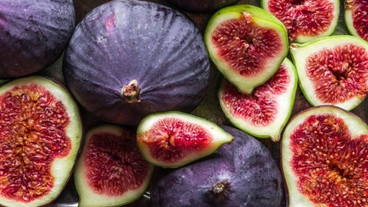 آیا خوردن روزانه انجیر مشکلی ندارد؟