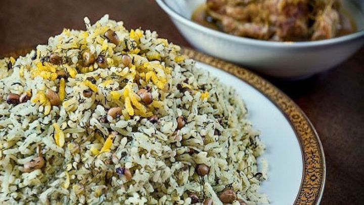مراحل تهیه کته لوبیا چشم بلبلی