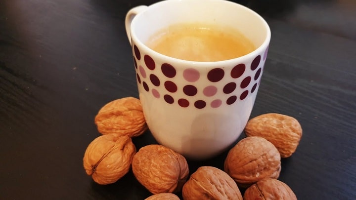 دمنوش پوست چوبی گردو