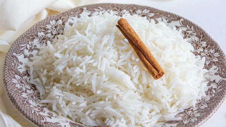 فریب نخورید! ۱۰ راه ساده تشخیص برنج تقلبی