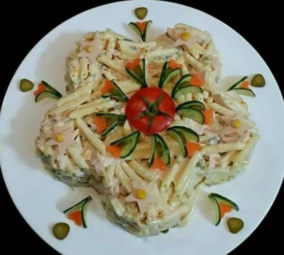 سالاد ماکارونی با خیار
