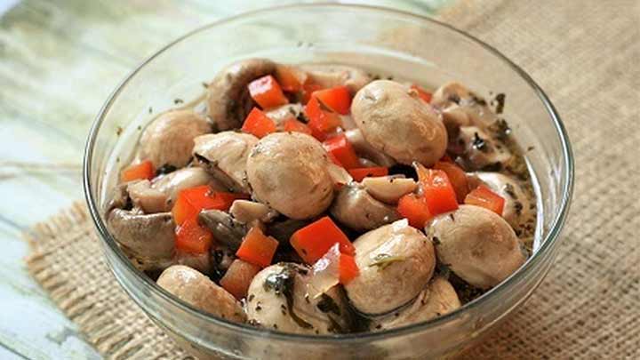 نکات مهم در تهیه ترشی قارچ