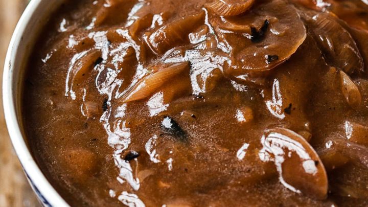 نکات و فوت و فن‌های تهیه خورش پیاز