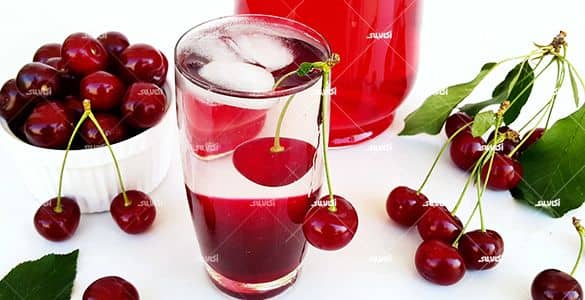 شربت آلبالو نذری