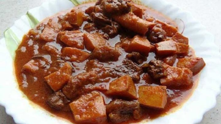 نکات و فوت و فن‌های تهیه خورش آلو ترش