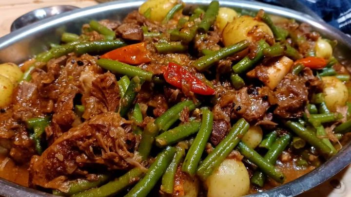 نکات و فوت و فن‌های تهیه خورش لوبیا سبز با غوره
