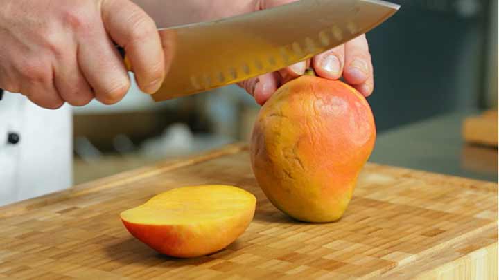 روش نگهداری از انبه برای خرد کردن آن