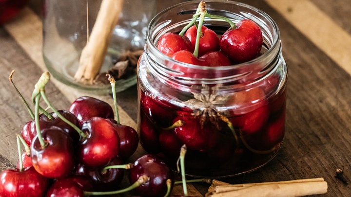رسپی ترشی گیلاس با وانیل