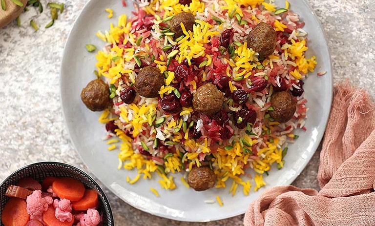آلبالو پلو شیرازی