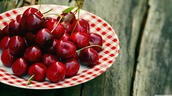 ۲۰ خواص شگفت انگیز گیلاس! بهبود مشکلات گوارشی با گیلاس